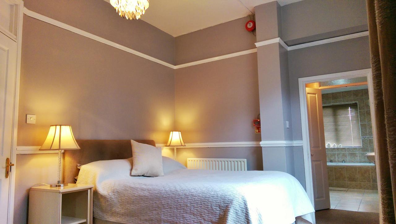 Glendevon House Hotel Бромли Екстериор снимка