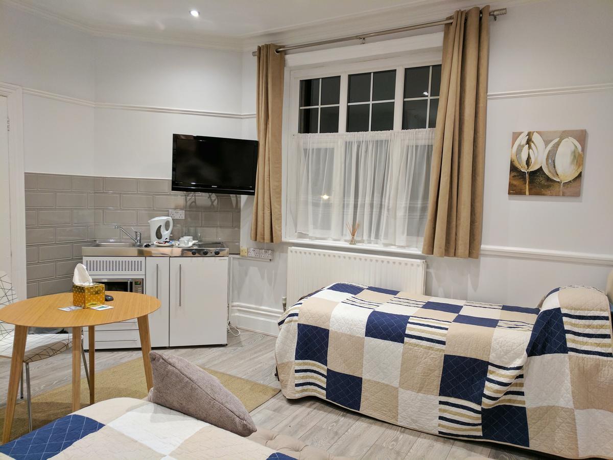 Glendevon House Hotel Бромли Екстериор снимка